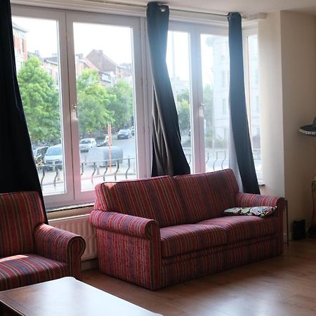 Maison Familiale Bruxelles Extérieur photo